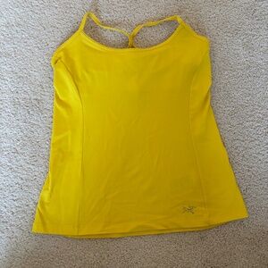 arc'teryx athletic top